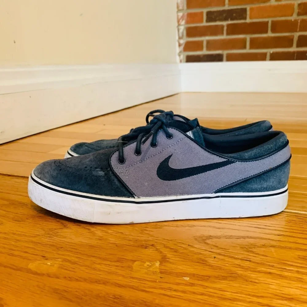 RARE Nike Zoom Stefan Janoski SB Blue Dusk Obsidian Suede Size 9 333824-403